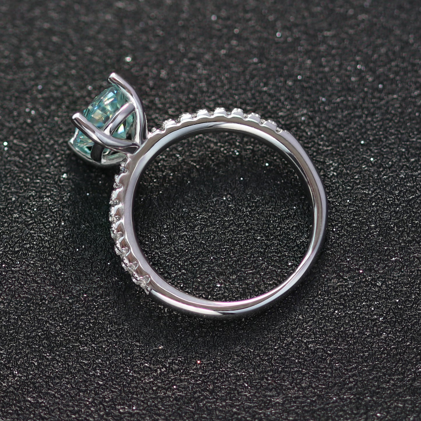 2Ct Oval Cut Mint Green Moissanite Ring