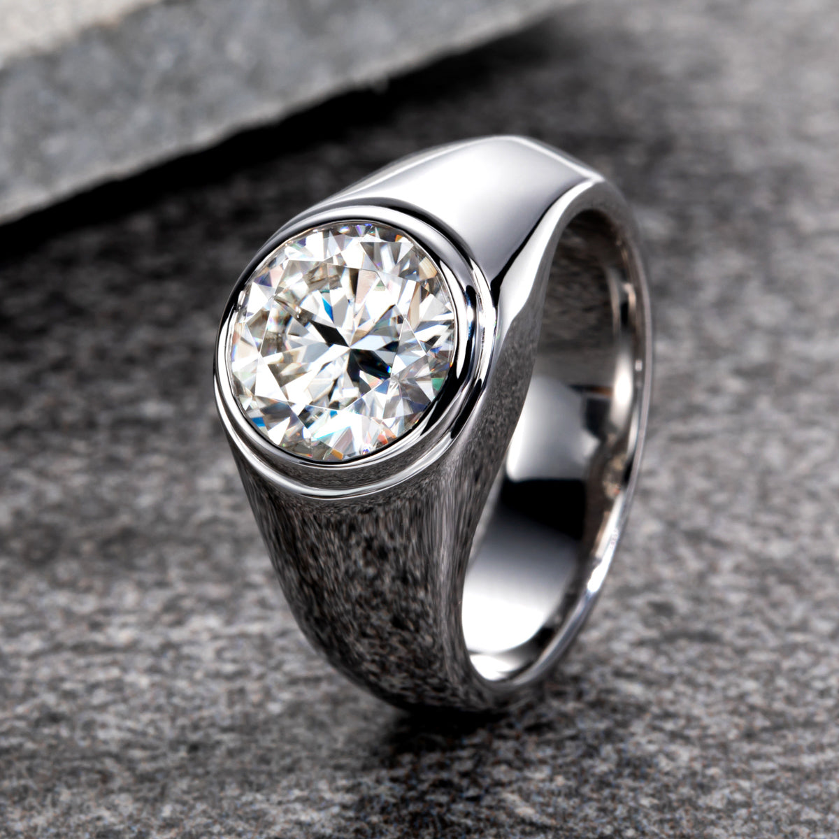 4CT MEN'S RIng