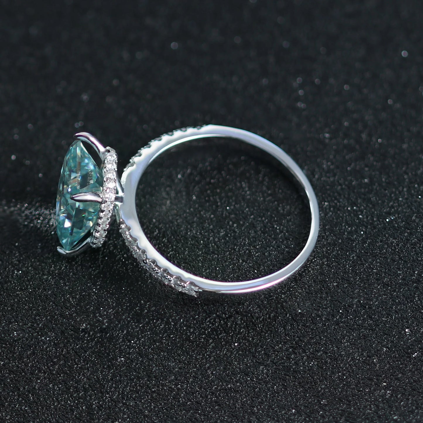 Colorful Ice Flower Cut Moissanite Ring for Women Is in Mint Green Tone S925 Silver, Showing An Elegant Temperament Perfectly.