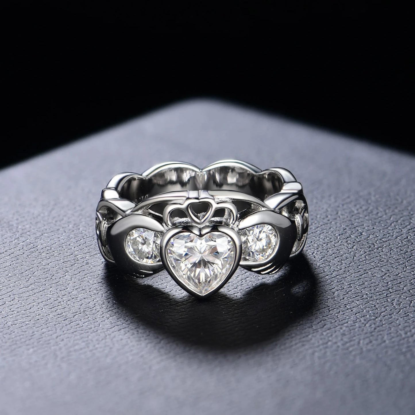 MSEARTHIA-1.5ct Heart-shaped Moissanite Ring, Total 2.1ct Full Moissanite. 18K Gold Plated S925 Silver. Promise ,wedding Band