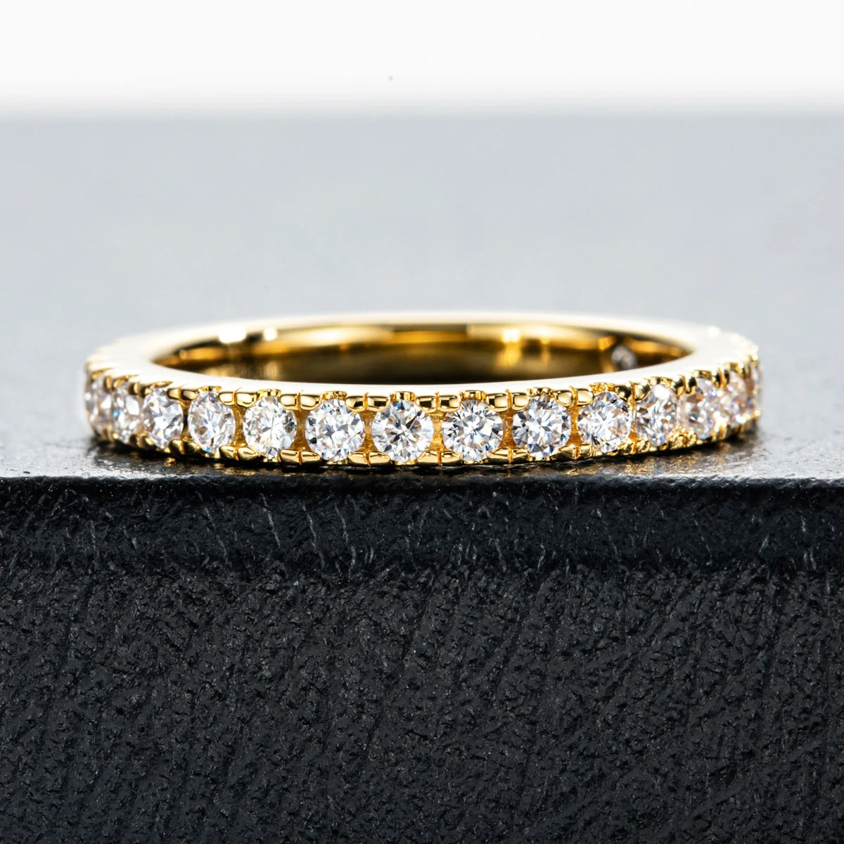 1.9MM D Color Moissanite Diamond Band Ring 18K Gold Plated Wedding Yellow Color Rings for Women Jewelry Wholesale