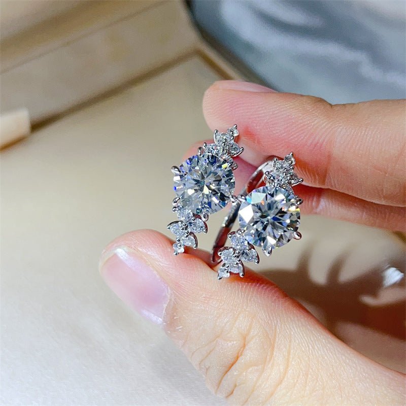 Moissanite Geometric Ring for Women, Elegant Engagement Ring Style, Square-Inspired Dress Ring – view 1