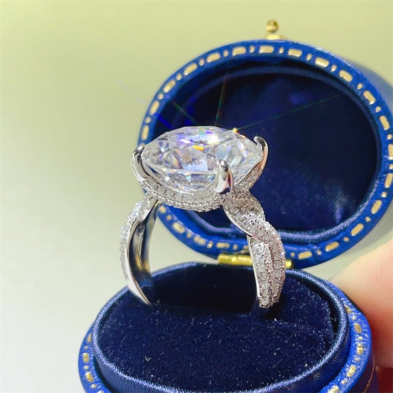 10 Carat Moissanite Halo Ring for Women, Geometric U-Shaped Statement Engagement Ring – view 1