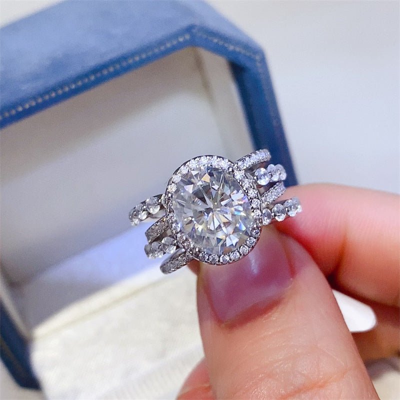 Oval Halo Moissanite Ring for Women, 3 Carat to 5 Carat Style Engagement Ring – view 1