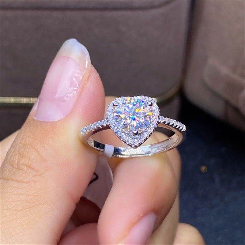Minimalist Fashion Design Ring For Women And Men – view 1