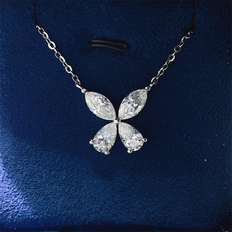 4 Carat Four Leaf Clover Moissanite Necklace in 925 Silver Pendant Chain – view 1