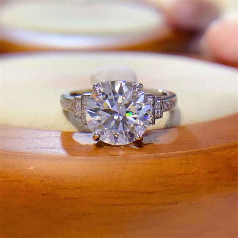 5 Carat Moissanite Ring, Round Cut Six-Prong AU750, Geometric Band, Sizes 9-19 – view 1