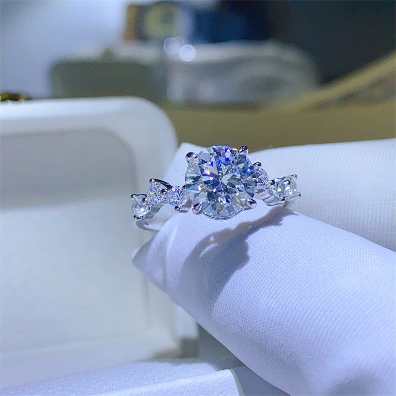 2 Carat VVS Moissanite Ring for Women, Round Solitaire Engagement Ring with Side Stones – view 2