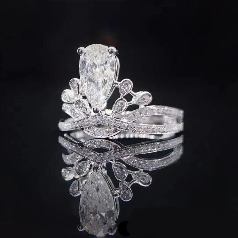 Pear Cut Moissanite Crown Ring for Women, Halo Engagement Ring, 1 Carat or 2 Carat – view 2