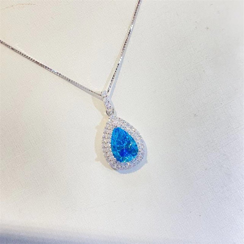 Blue Teardrop Moissanite Pendant Necklace Halo Clavicle Chain – view 3