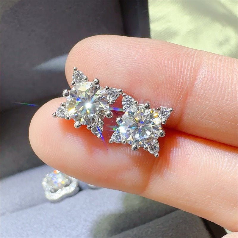 Moissanite Stud Earrings for Women, Clover & Four-Point Star Sparkle Earrings with Certificate – view 3