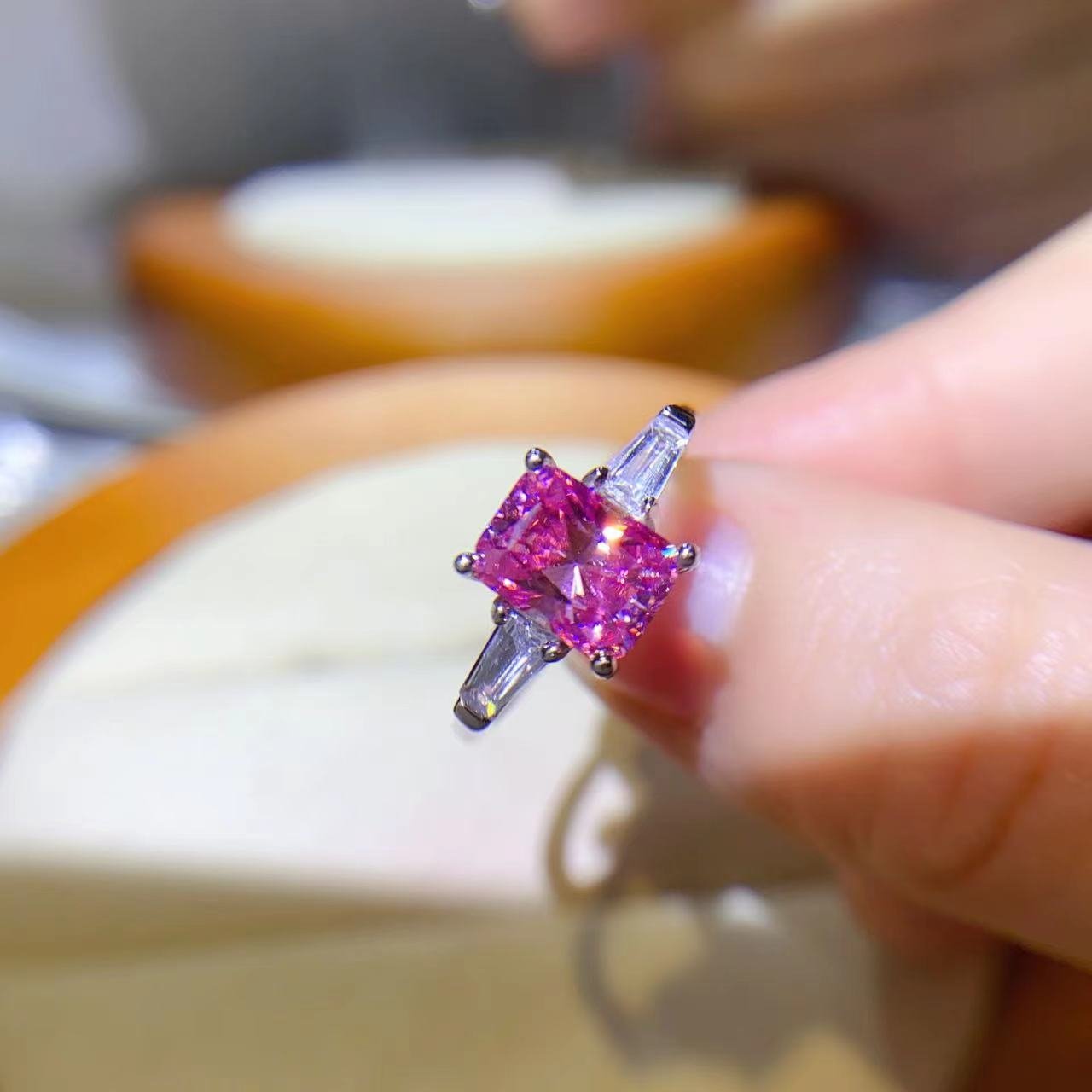 Pink Rectangular Moissanite Ring, AU750 White Gold Split Shank Engagement Ring – view 3