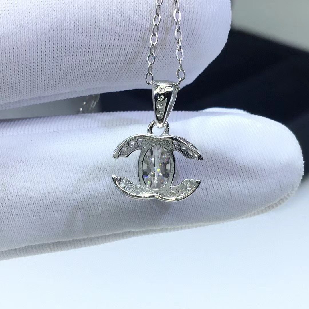 Moissanite Pendant Necklace for Women, Oval Cut 1 Carat, Crescent Accent – view 4