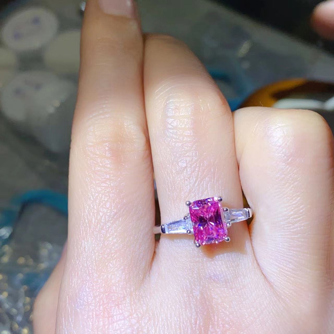 Pink Rectangular Moissanite Ring, AU750 White Gold Split Shank Engagement Ring – view 4