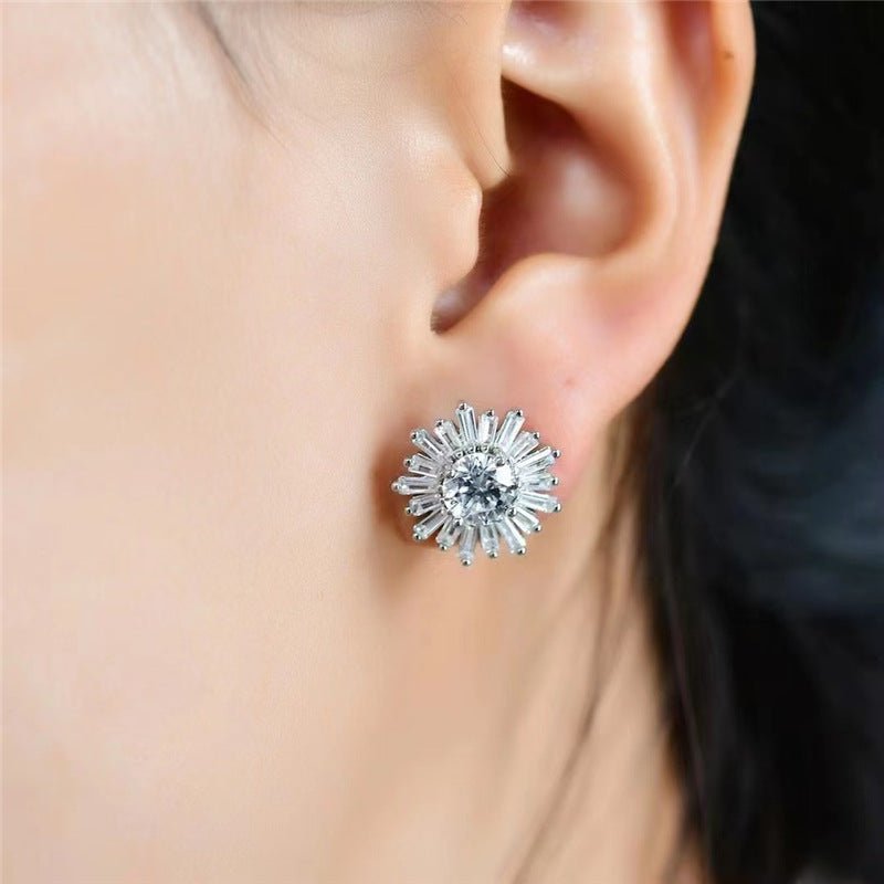 S925 Daisy Moissanite Stud Earrings with 18K Gold Plating – view 4