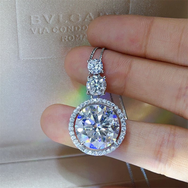 Moissanite Halo Pendant Necklace with Round Center Stone and Pavé Circle Frame – view 4