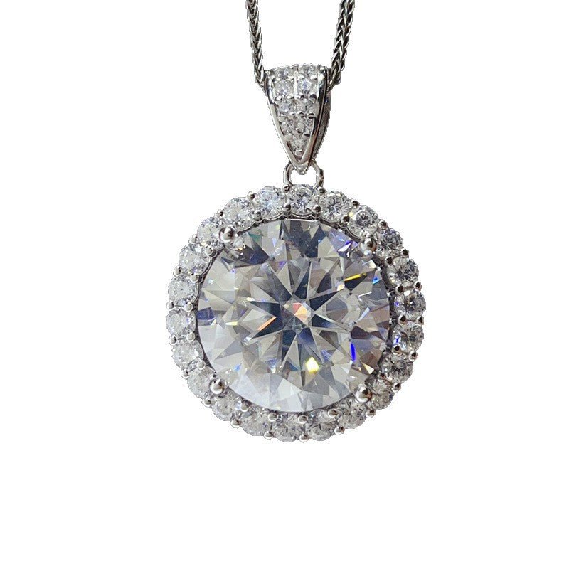 Large Round Halo Moissanite Pendant Necklace for Women, 20 Carat Look Statement Chain – view 5