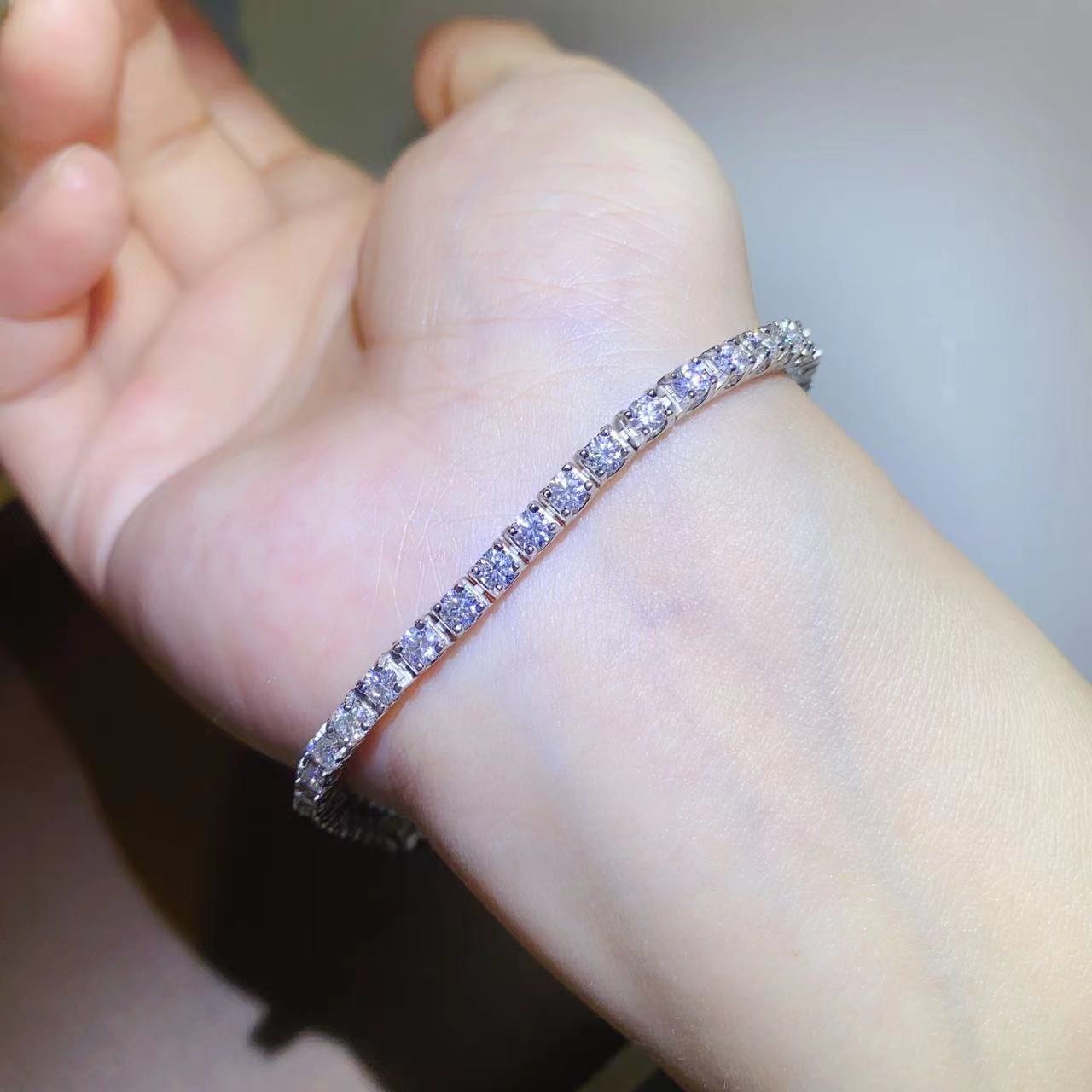VVS1 Moissanite Tennis Bracelet for Women, Full Stone 3mm Bracelet 15-19cm – view 6