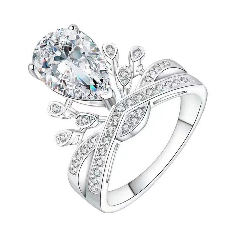 Pear Cut Moissanite Crown Ring for Women, Halo Engagement Ring, 1 Carat or 2 Carat – view 6