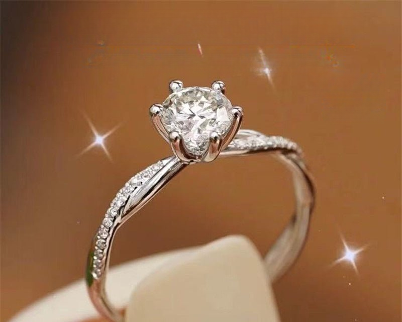 Fashion Fashion Design Moissanite Ring For Women And Men