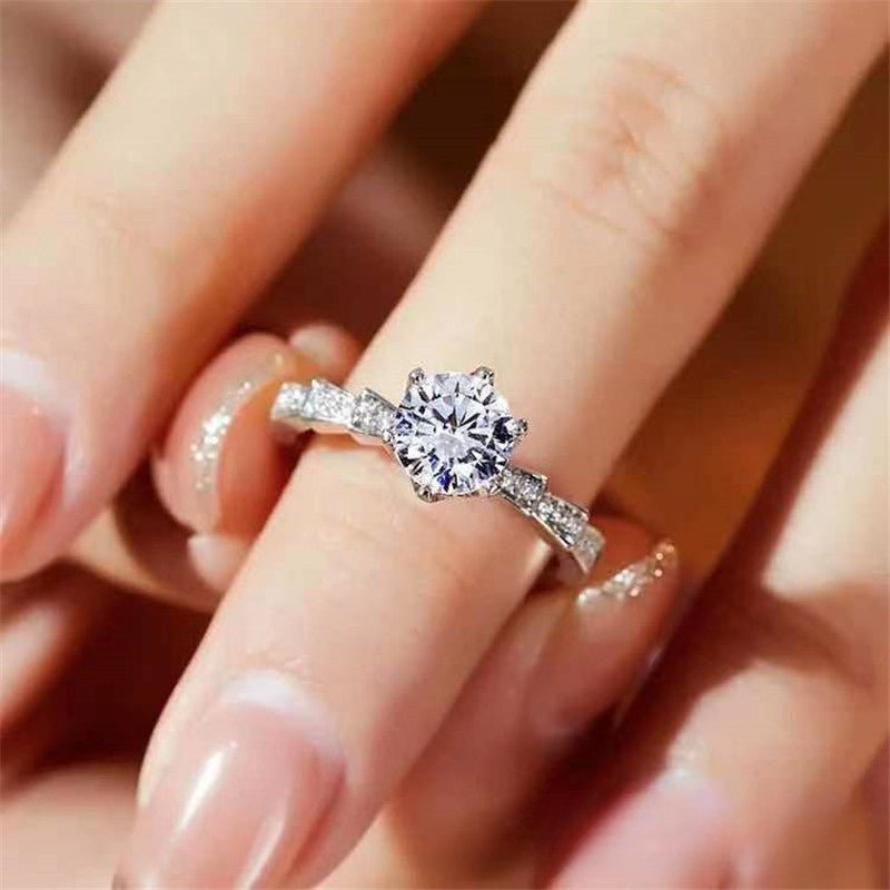 Minimalist Geometric Moissanite Ring For Women And Men