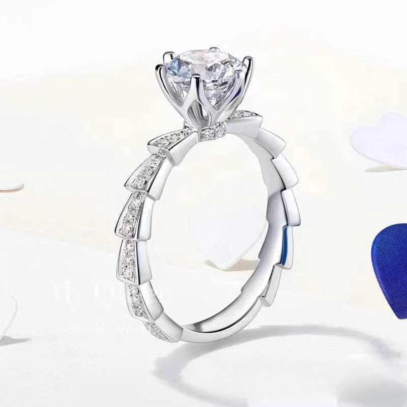 Minimalist Geometric Moissanite Ring For Women And Men