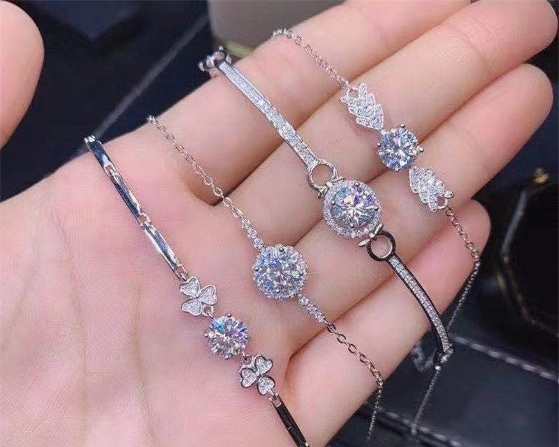 VVS1 Moissanite Bracelet for Women, Round Halo Tennis Bracelet with Clover Detail